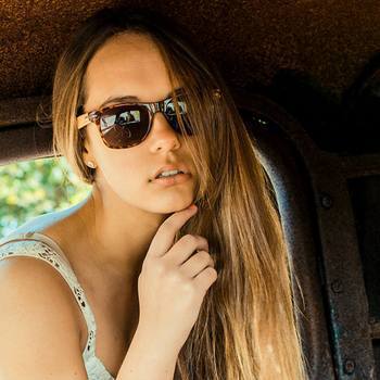 Sunglasses rectangular polarized black wooden temple for men and women with color lenses tortoise Bonoboss #color_carey