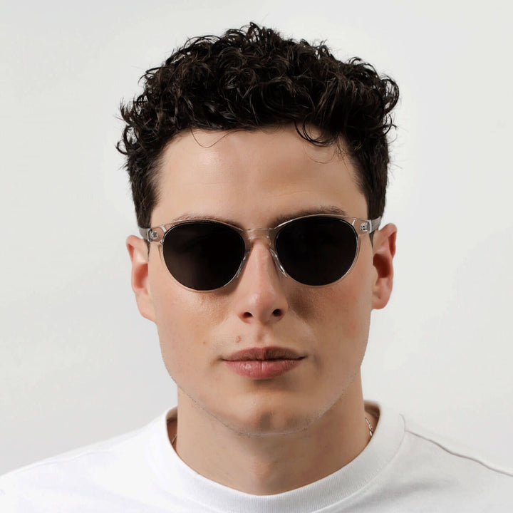 Eyeglasses sunglasses polarized for men and women in material acetate biodegradable sustainable moda for men and women forma redonda black with wooden temples natural side view Bonoboss #color_transparente