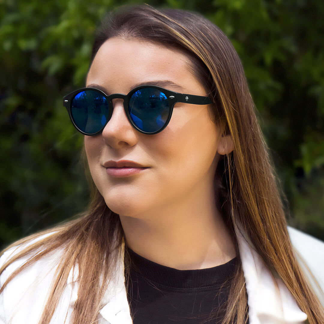 Sunglasses polarized recycled plastic round for women and men black critsal blue Bonoboss #color_espejado-azul