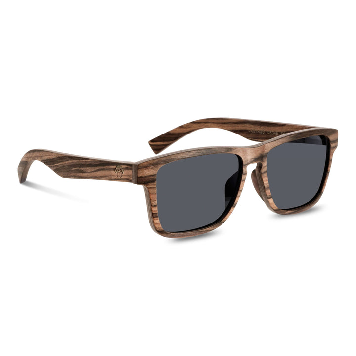 Lautaro Ébano Smoke anteojos de sol rectangulares de madera: vista lateral. Diseño chileno