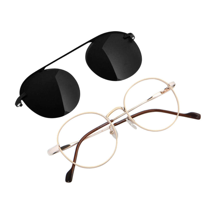 Eyeglasses or optical frames with iman or sun clip-on polarized forma round for mens and womenes. angled view and frames color golds Bonoboss #color_dorado