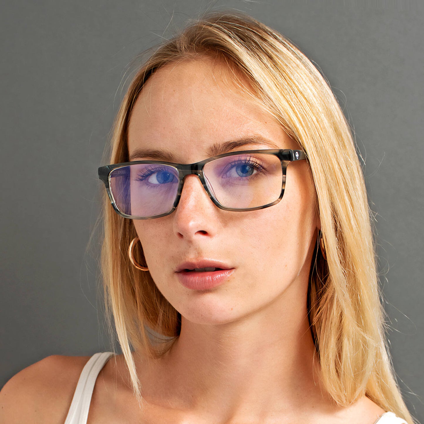 marcos lentes opticos rectangulares ovalados color verde multifocal bifocal adelgazado filtro azul hombre mujer cara redonda.jpg #color_amarillo