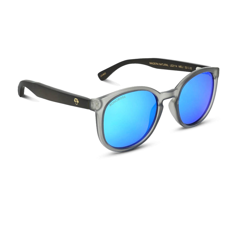 Eyeglasses round recycled plastic and wooden temples natural sustainable with color lenses mirrored blue. polarized and forma redonda. the gafa es clear Bonoboss #color_espejado-azul