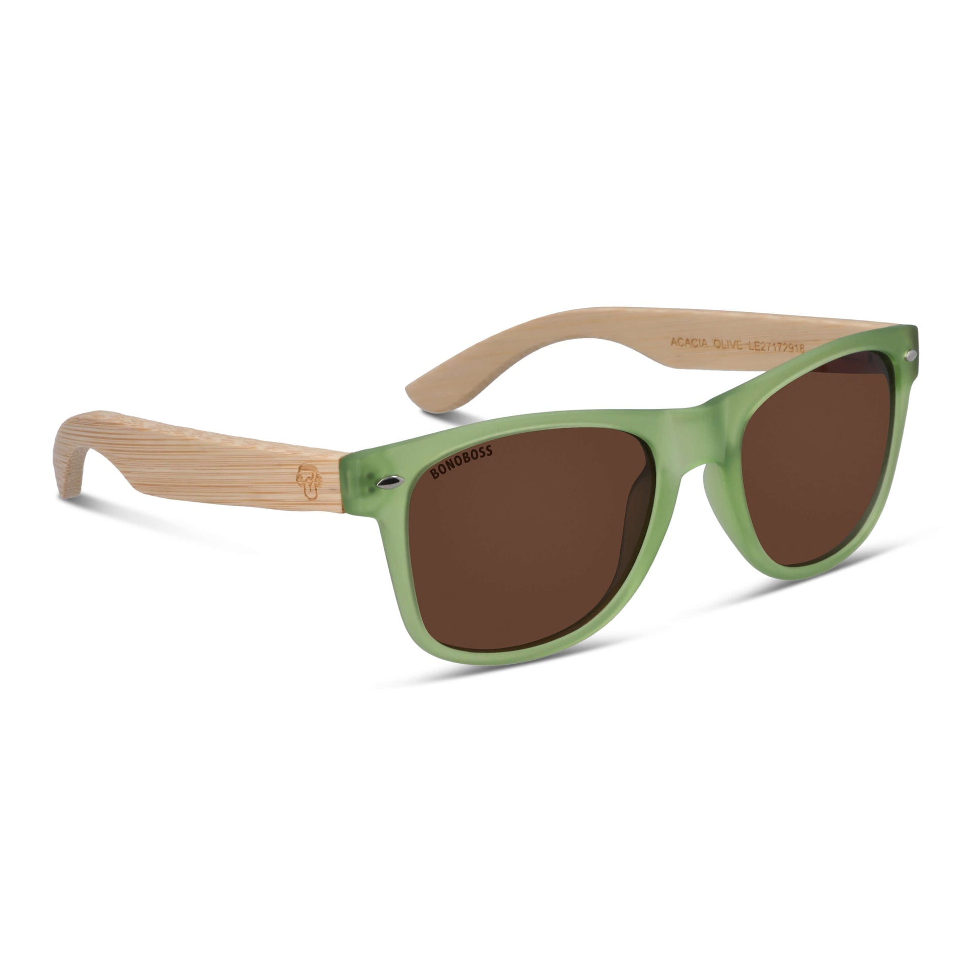 gafas de sol polarizadas de plastico reciclado de color verde y patas de madera de bambu en una vista de 45 grados hacia la derecha con lentes de color cafe #color-marco_olive