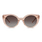 vista frontal de unos anteojos de sol gafas polarizadas de forma agatada retro grande   de color champagne rosado #color_champagne