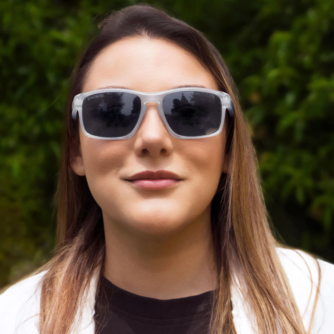 lentes anteojos de sol de platico reciclado rectangulares clasicos color transparente para mujer y hombre #color_transparente