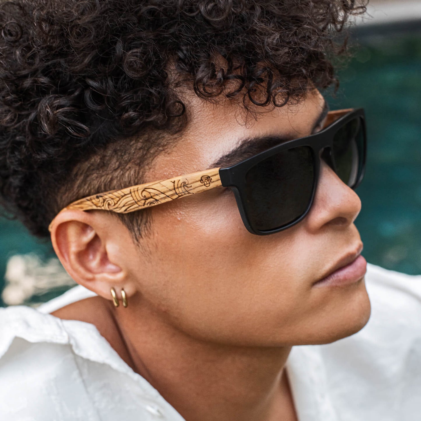 lente de policarbonato y madera sustentable para mujer y hombre #color_waves