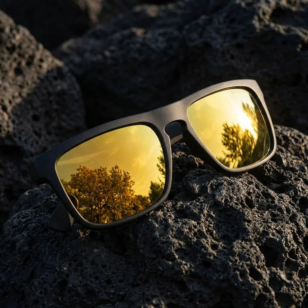 Men wearing lenses sun lautaro dark acetate polarized g15 playa oceano UV protection400 bonoboss #editorial_detail1 #color_g15
