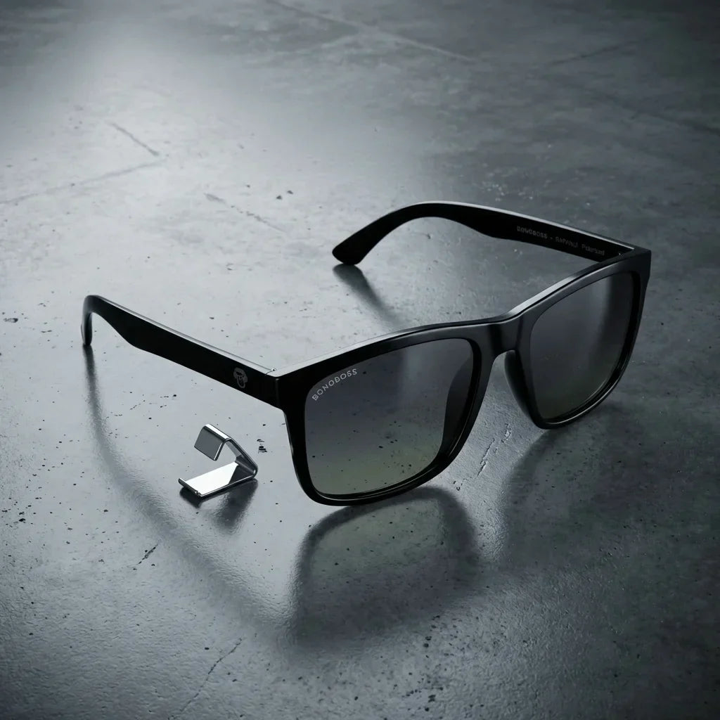 Lenses sun rapanui rpet polarized UV400 rpet recycled black sobre concreto urbano textura industrial bonoboss #editorial_grid1 #color_black