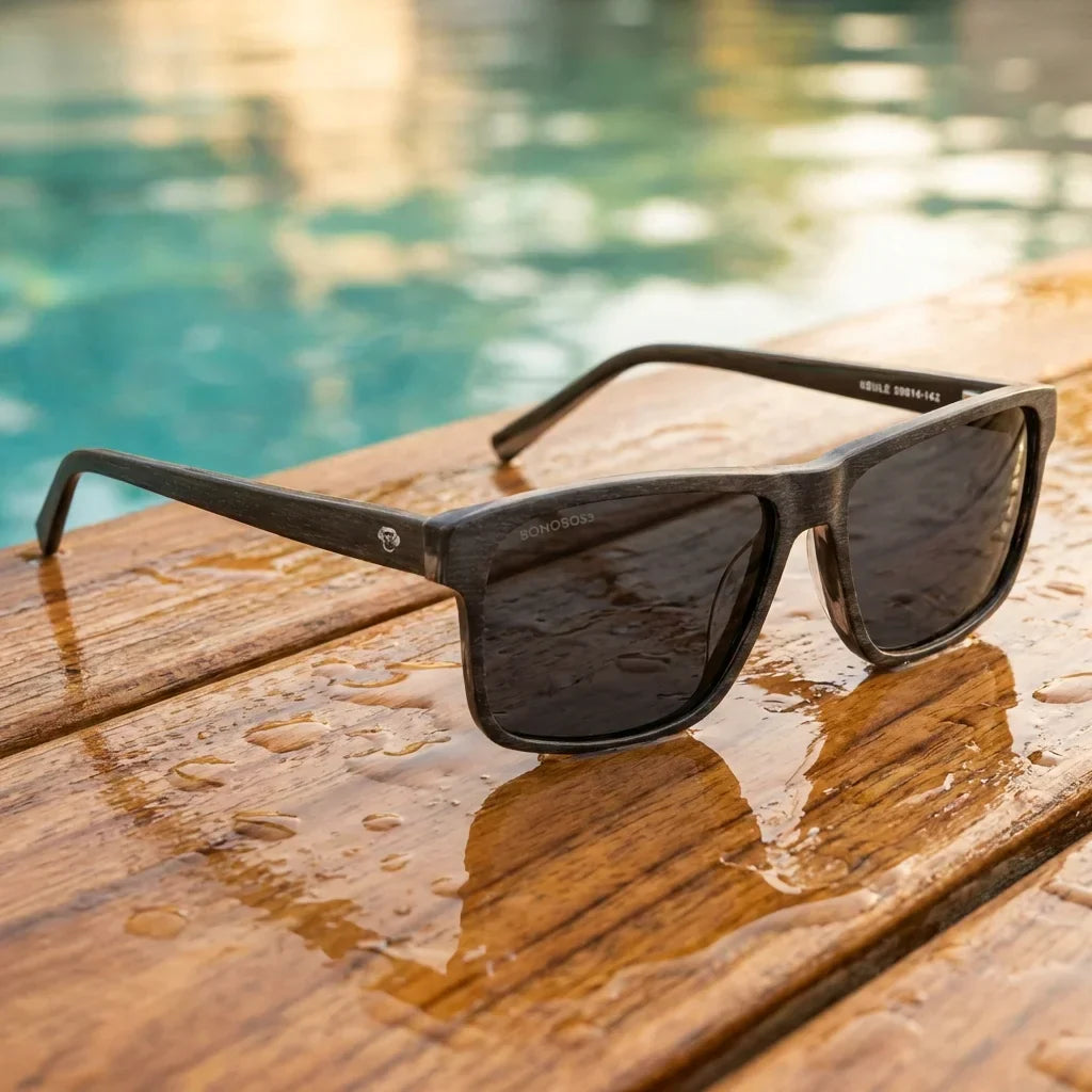 Lenses sun keule polarized UV400 wood cacao close-up textura vetas detalle material premium bonoboss #editorial_grid1 #color_cacao