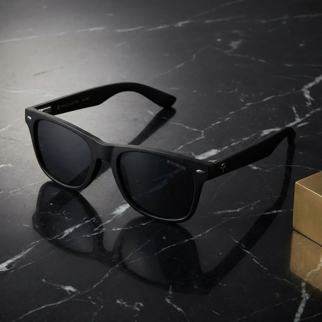 Lenses sun acacia dark polarized UV400 wood acacia black sobre marmol black superficie premium elegante bonoboss #editorial_polarizado #color_negro