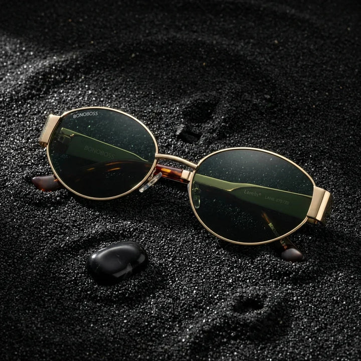 Lenses sun new lennon polarized UV400 bio-acetate g15 sobre arena negra textura volcanica contraste bonoboss #editorial_polarizado #color_g15