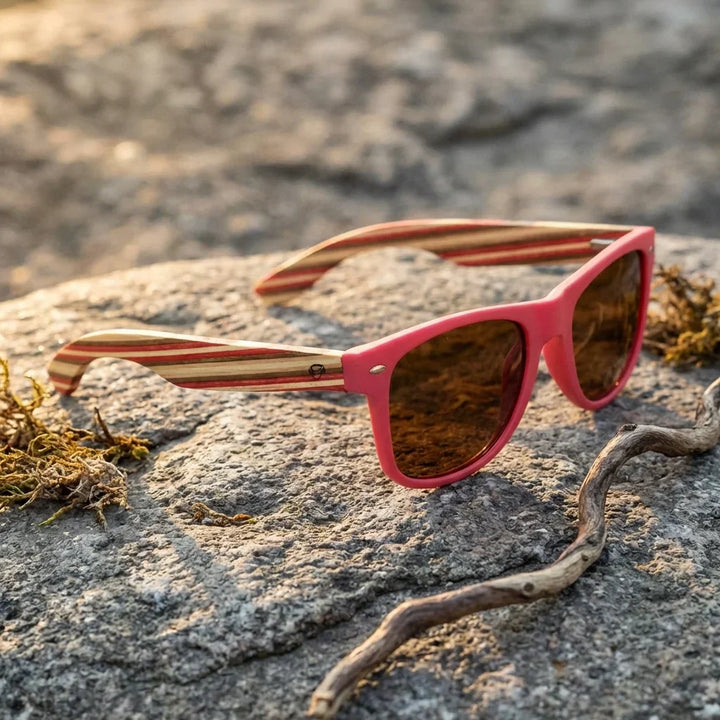 Lenses sun acacia polarized UV400 wood zebrawood pink brown Patagonian landscape sustainable nature bonoboss #editorial_banner #color_rosado-brown