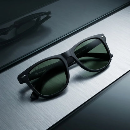 Lentes sol Acacia XL Vintage Sol Polarizado UV400 G15 sobre superficie metal brushed industrial Bonoboss #editorial_grid1 #color_g15