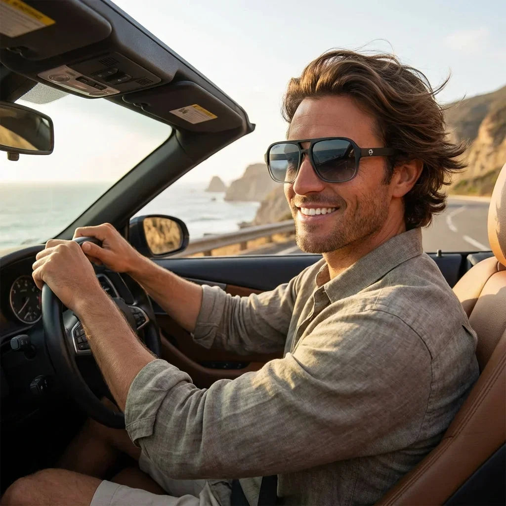 Hombre usando lentes sol Orson RPET reciclado polarizados negro conduciendo proteccion solar UV400 Bonoboss #editorial_detail1 #color_negro