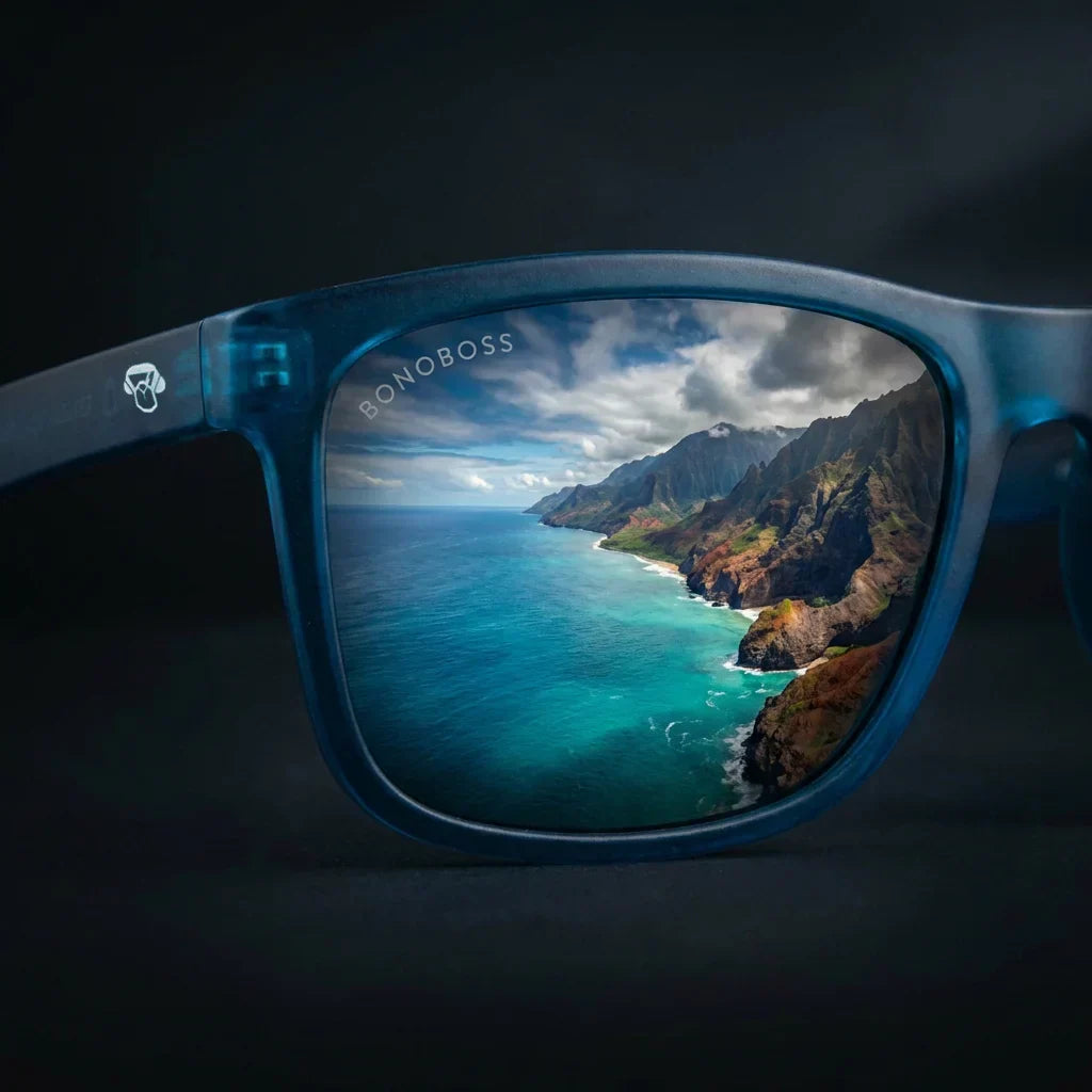 Lentes sol Rapanui RPET polarizados UV400 RPET reciclado ocean close-up lente reflejo paisaje costero Bonoboss #editorial_polarizado #color_ocean