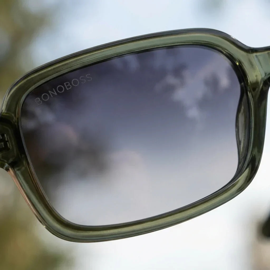 Lentes sol Navarino polarizados UV400 bio-acetato verde close-up lente coating espejado detalle optico Bonoboss #editorial_grid1 #color_verde