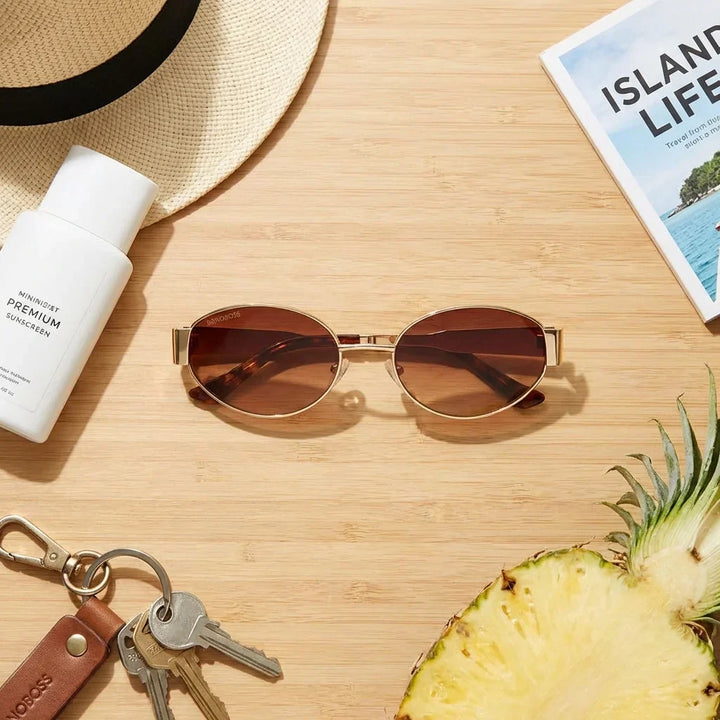 Lenses sun new lennon polarized bio-acetate brown summer essentials flat lay playa accesorios verano bonoboss #editorial_detail2 #color_brown
