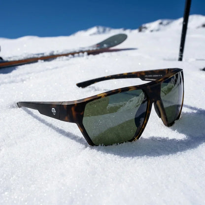 Bonoboss Andes G15 - Detalle lentes deportivos contexto #editorial_detail2 #color_g15