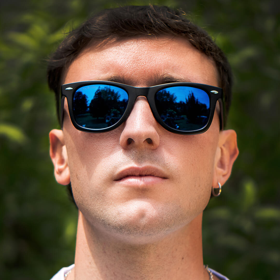 lentes anteojos de sol de platico reciclado agatados clasicos color azul para mujer y hombre  #color_sky