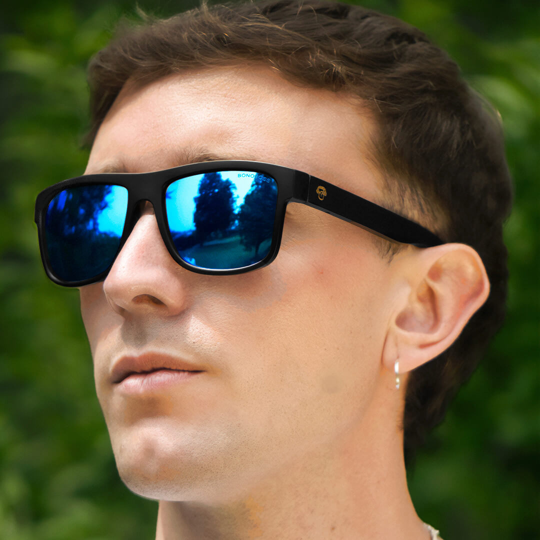 anteojos de sol rectangulares polarizados negros para hombre y mujer con lentes de color azul espejado sky#color_sky