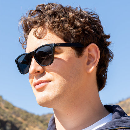 anteojos de sol polarizados frogskin oakley polarizados hombre negros  #color_negro