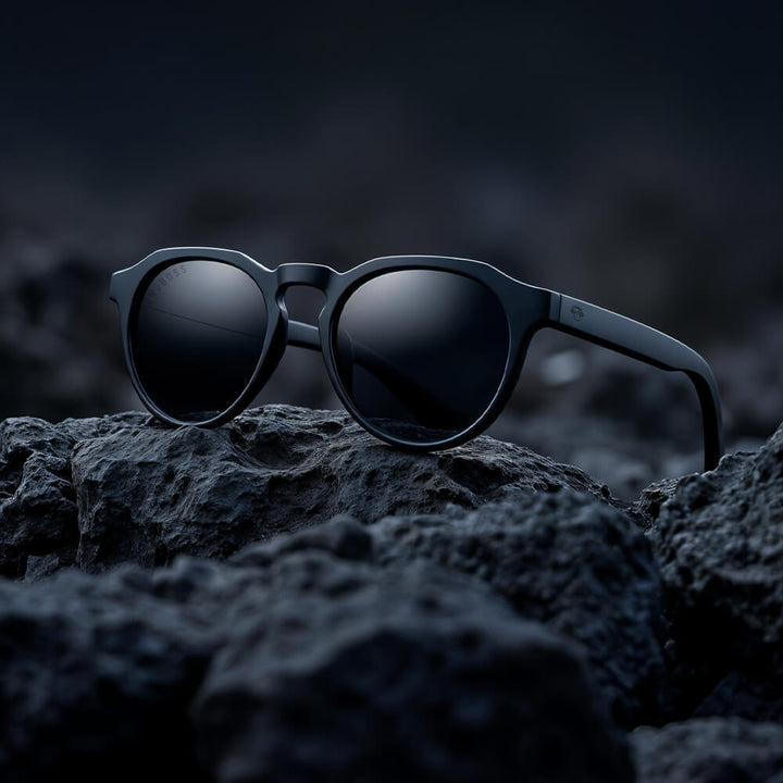 Sunglasses polarized black in sobre rocas black and the reflejo the luz in thelos a foto increible catalogo Bonoboss #color_negro