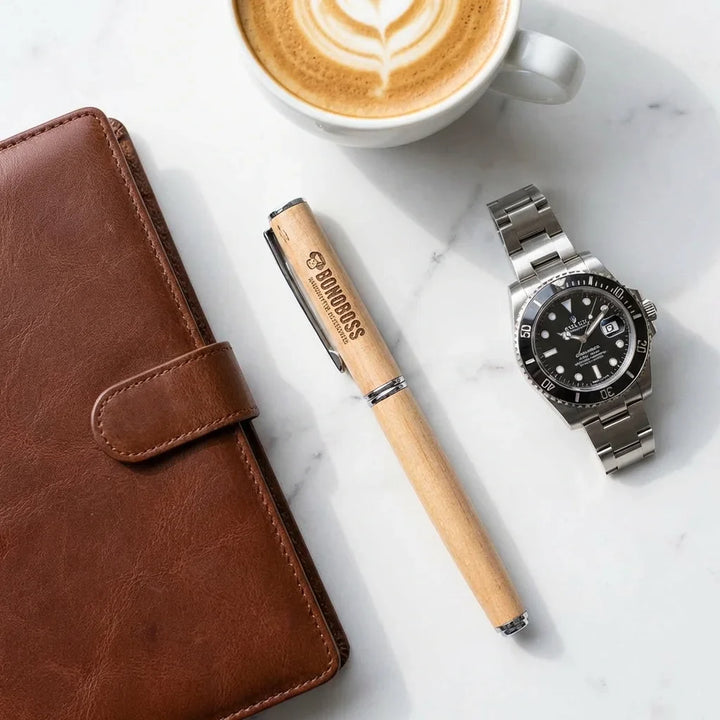 Lápiz wooden premium flat lay ejecutivo mármol bonoboss