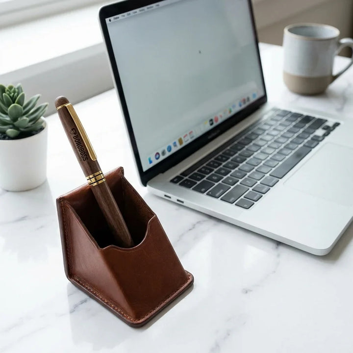 Lápiz wooden premium workspace minimalista with laptop bonoboss