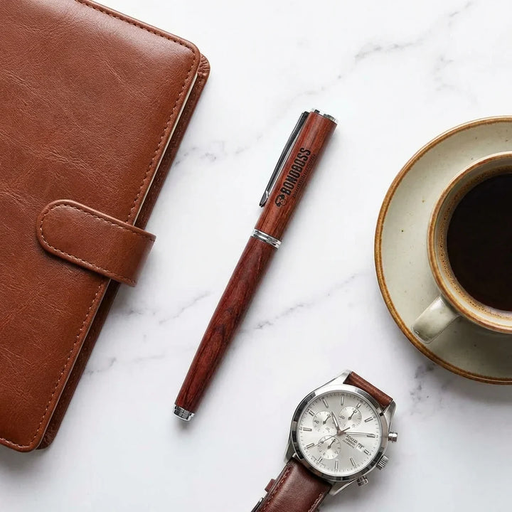 Lápiz wooden premium flat lay ejecutivo mármol bonoboss