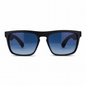 anteojos de sol rectangulares polarizados negros pata de madera natural d nogal en una vista frontal con lentes de color degrade azul para migraña #color_degrade-azul