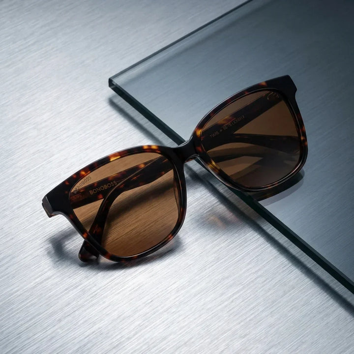 Lenses sun tiare polarized UV400 bio-acetate cat eye tortoise sobre brushed metal contraste premium bonoboss #editorial_grid1 #color_carey