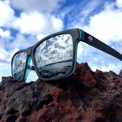 gafas de sol rectangulares de material nylon reciclado ecogolico sustentable
 #color_darkblue