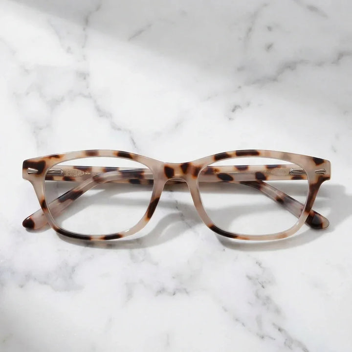 Lentes para leer Dubai Cream con filtro azul y armazón ojo de gato crema de plástico reciclado, detalle de las micas