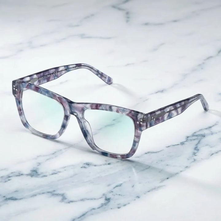 Lenses optical barcelona 1 aliceblue sobre mármol white elegante frame premium bonoboss #editorial_armazon #color_aliceblue