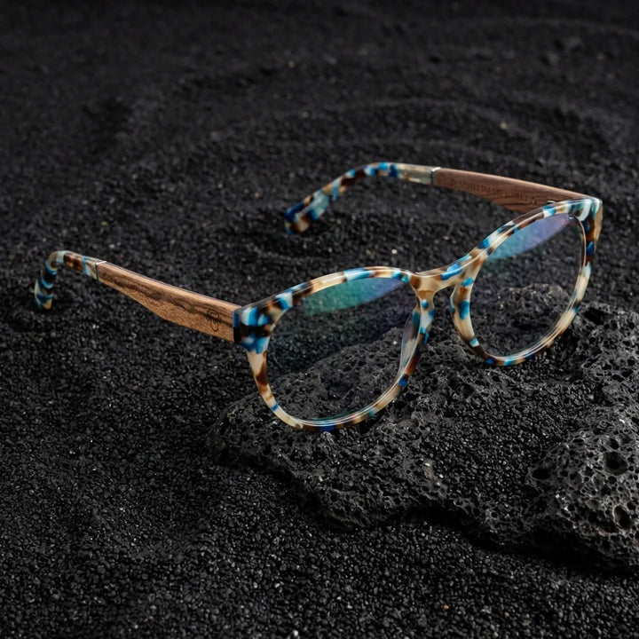 Lenses optical chiloe 111 tortoise in bosque green natural diseño sustainable bonoboss #editorial_sustentabilidad #color_carey