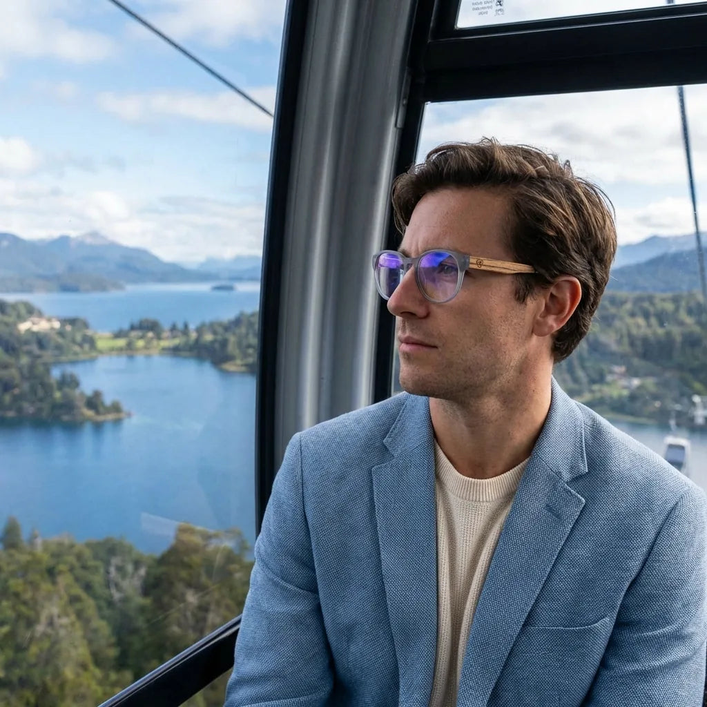 Lenses optical chiloe 111 clear modelo in teleférico with vista a lago bonoboss #editorial_lifestyle2 #color_transparente
