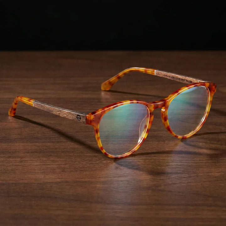 Lenses optical chiloe blue sobre mármol white elegante frame premium bonoboss #editorial_armazon #color_azul
