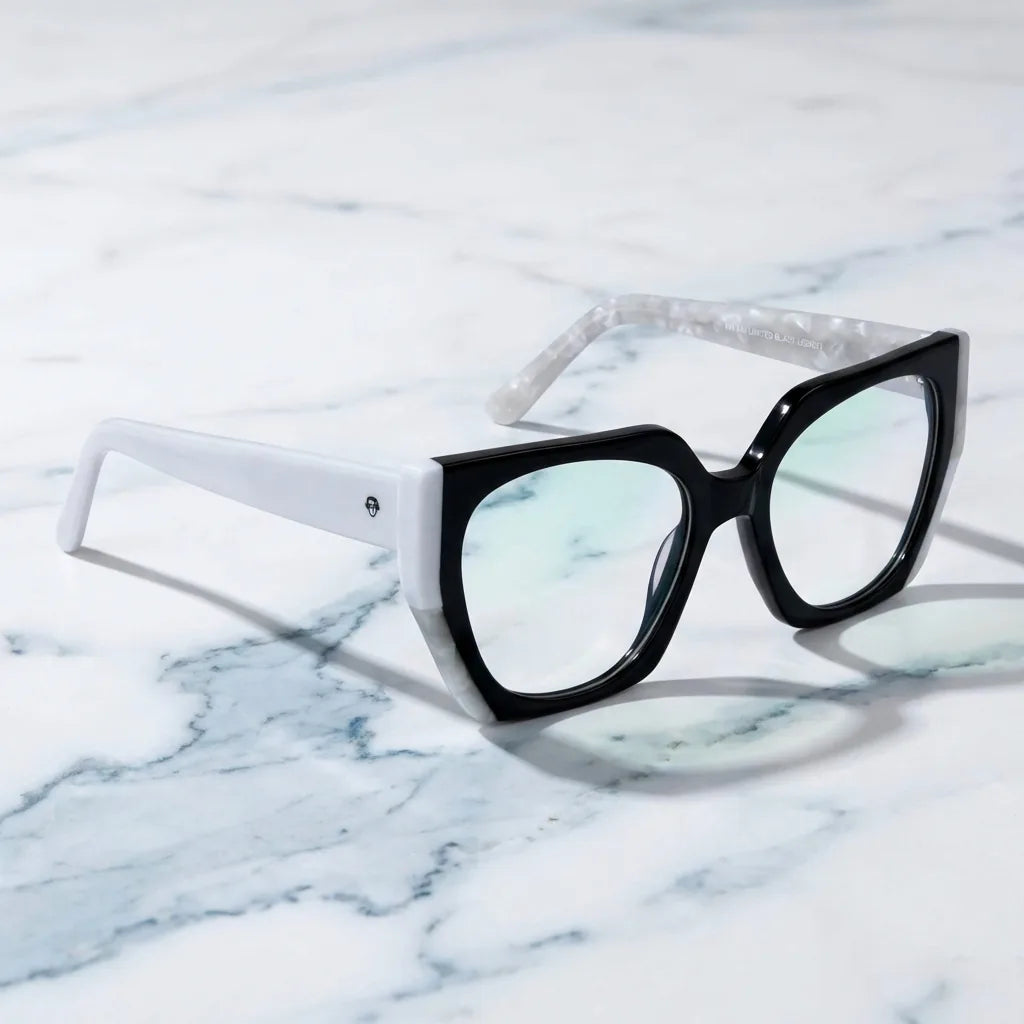 Lenses optical kai kai black sobre mármol white elegante frame premium bonoboss #editorial_armazon #color_negro