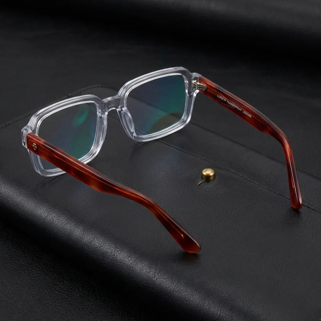 Lenses optical london acetate crystal tortoise sobre black leather with detalle brass gold calidad premium prescription bonoboss #editorial_banner_confianza #color_crystal-carey