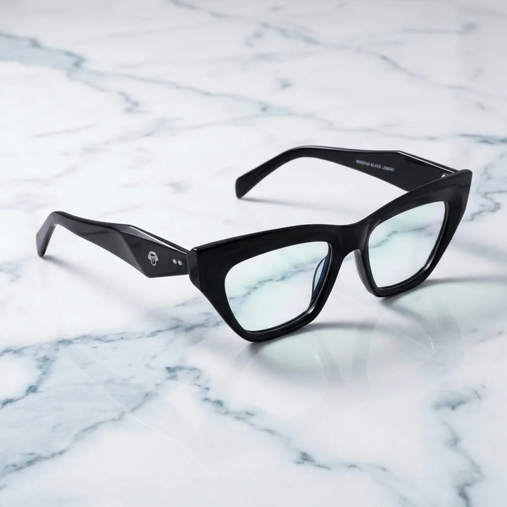 Lenses optical minerva black sobre mármol white elegante frame premium bonoboss #editorial_armazon #color_negro