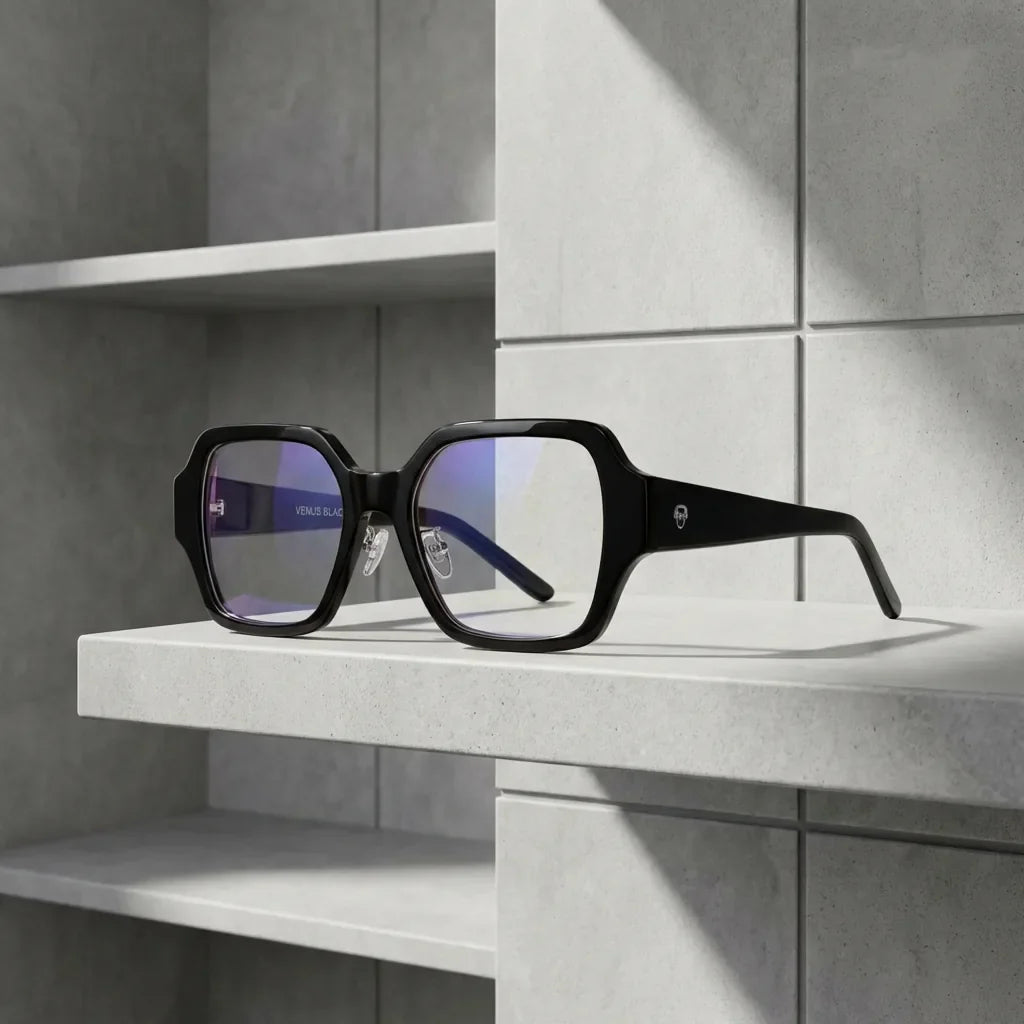 Lenses optical venus black sobre superficie cream suave calidad premium prescription bonoboss #editorial_banner_confianza #color_negro