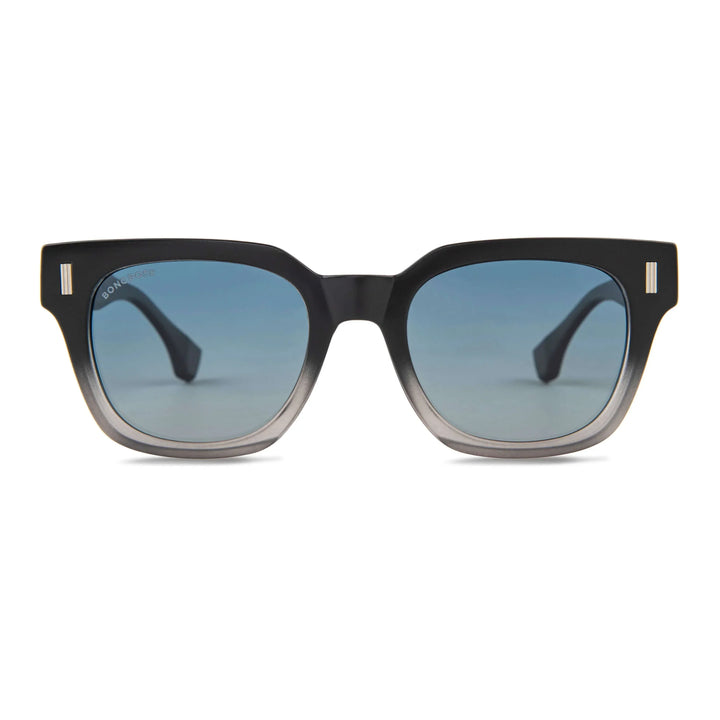 Lenses sun osorno rpet polarized recycled grad black sobre roca volcanica textura natural contraste bonoboss #editorial_detail1 #color_black
