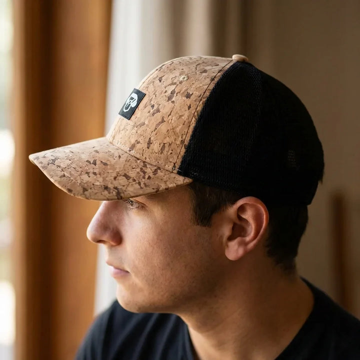 Gorro cork ecológico retrato perfil textura cork bonoboss
