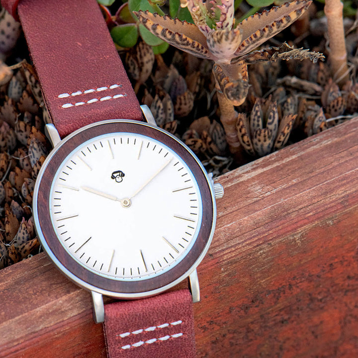 Toki Sandalwood Red Silver Sport
