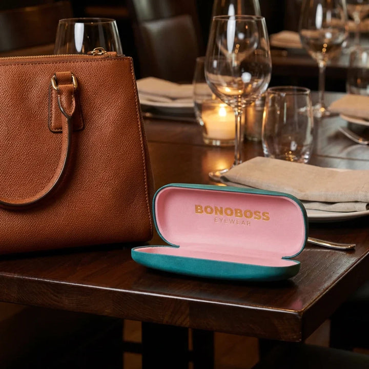 Estuche almeja for lenses calipso in mesa restaurante bonoboss #color_calipso