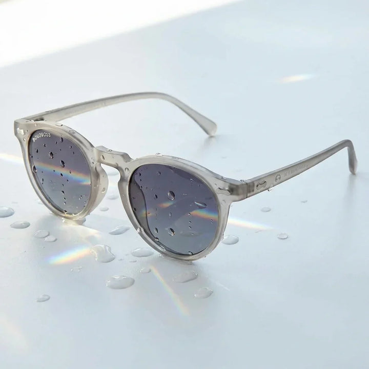 Lenses sun temuco polarized rpet recycled of the oceano dark agua and luz cristalina eco-consciente oceano bonoboss #editorial_sustentabilidad #color_dark