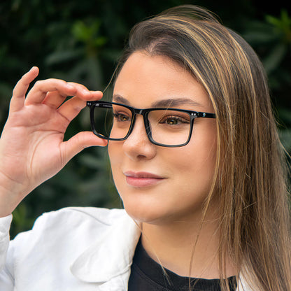 anteojos o marcos opticos rectangulares transparentes grandes para cara redonda de color negro con sobre lente clip sol iman polarizado para hombre y mujer vista frontal #color_negro